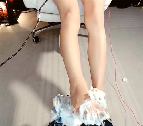 众乐圈圈-奶油脚