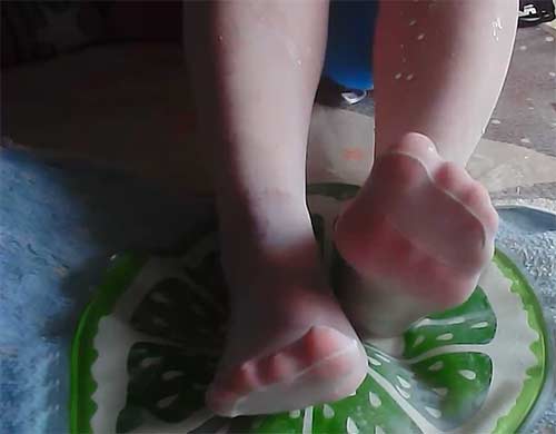 咩咩酱asmr 来自狗蛋村的诱惑