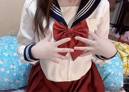 多奶酱 巨乳JK少女👻