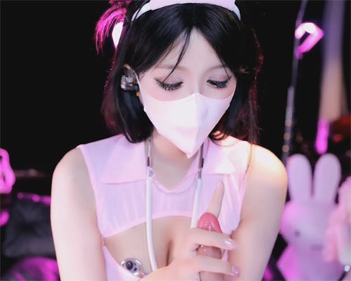 雅恩北北  淫荡的女护士🍓