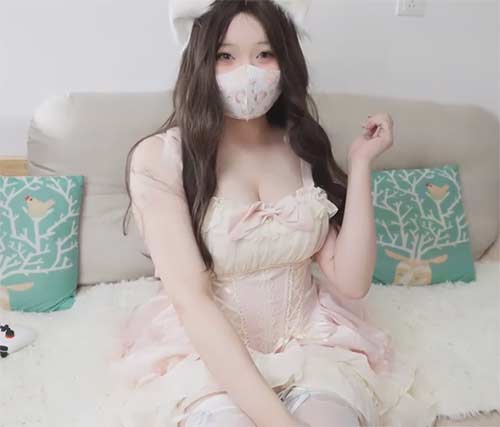 星野  女神的特别训练👙