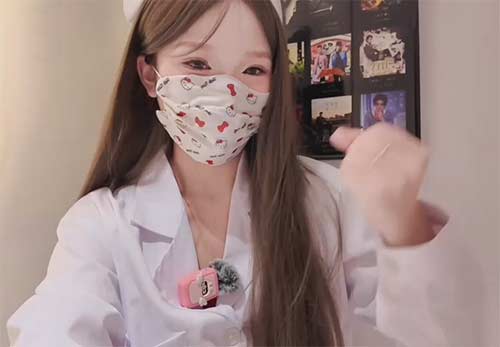 雪糕酱  女医生的特殊服务👯‍♀️