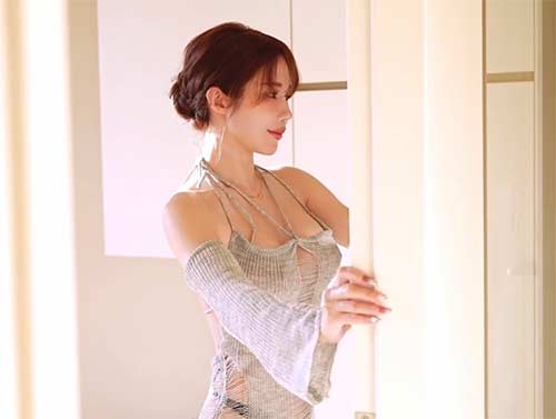 幸尤里   巨乳姐姐的勾引💕