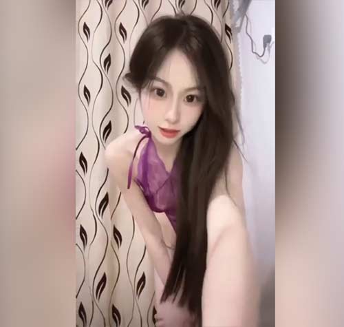 颜颜  紫色情趣的诱惑🎊
